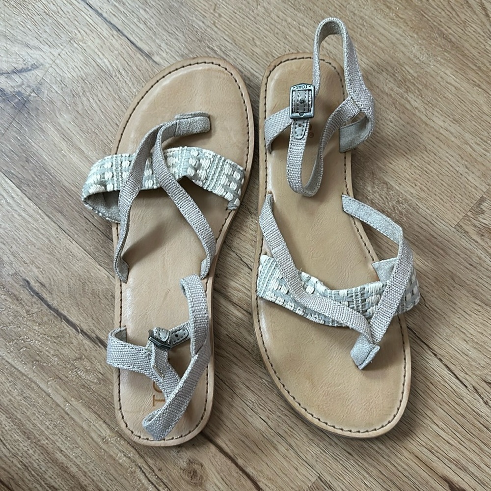 WOMENS TOMS SANDALS